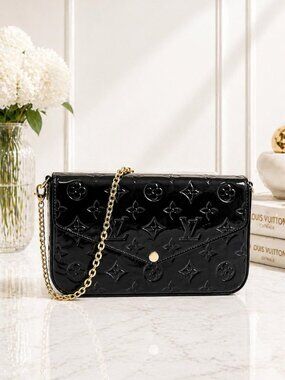 Authentic Louis Vuitton Vernis Pochette Félicie Patent Chain Wallet Clutch Bag